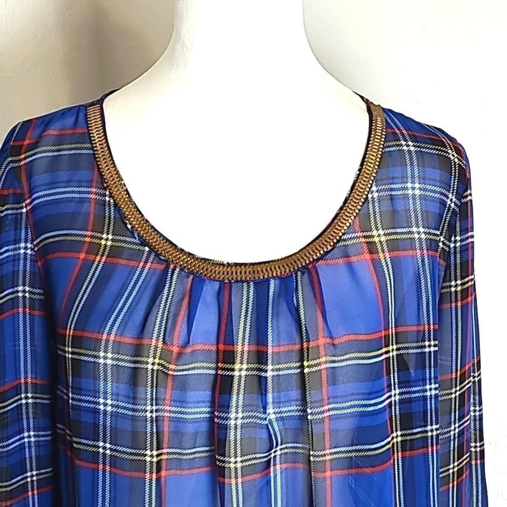 E hangar M Royal Blue Plaid Sheer Top w/Gold Accent Neckline, Size Large - Picture 4 of 11